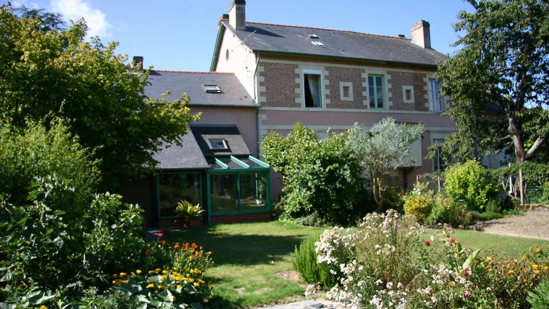 Studio Du Chalet De Caharet Pipriac 2*,