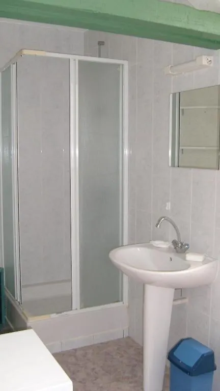 Guest house Studio Du Chalet De Caharet Pipriac